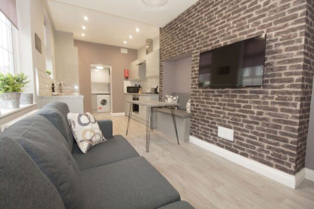 Room, Flaxley Road, Selby