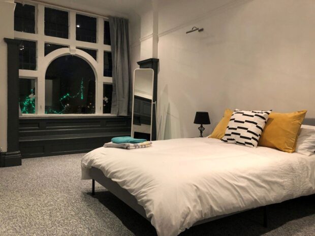 Room, The Apartment, West Park
